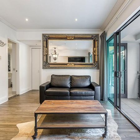 Corporate, Spacious Staycation - Sky Tower Views Auckland Extérieur photo