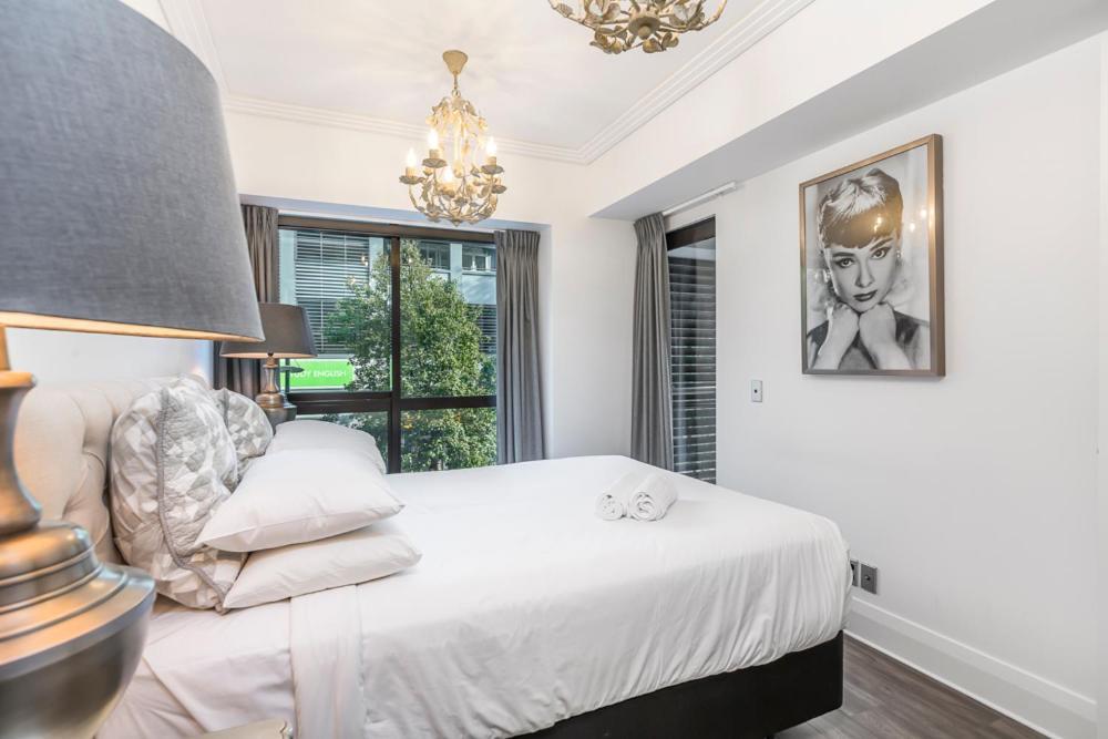 Corporate, Spacious Staycation - Sky Tower Views Auckland Extérieur photo