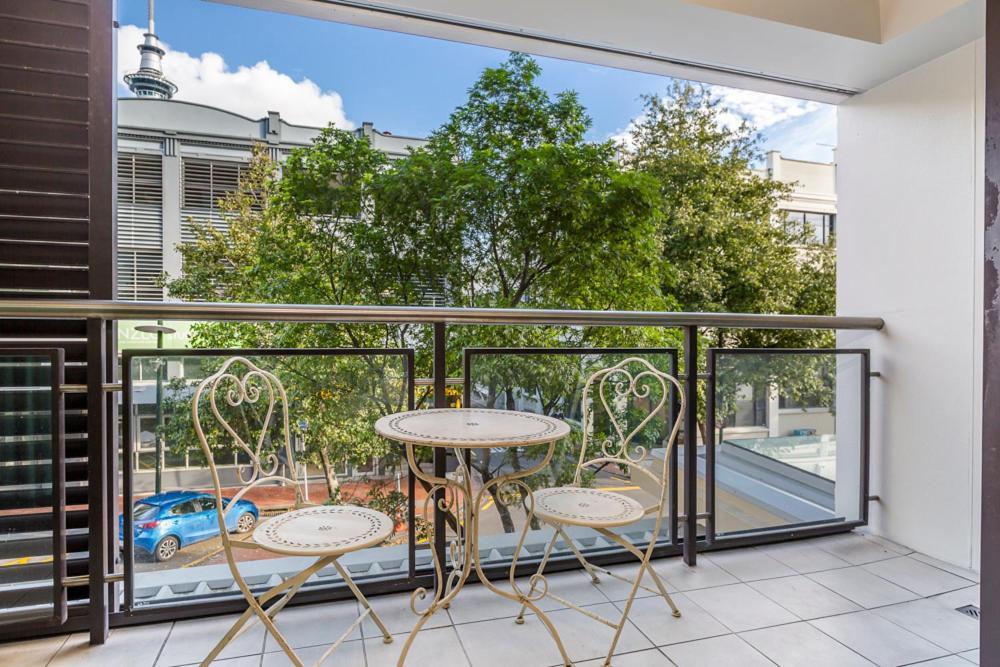 Corporate, Spacious Staycation - Sky Tower Views Auckland Extérieur photo